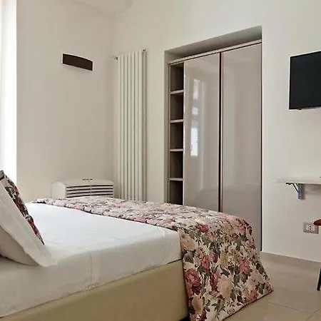 Opera N.5 By Spi Dreams Group Guest house